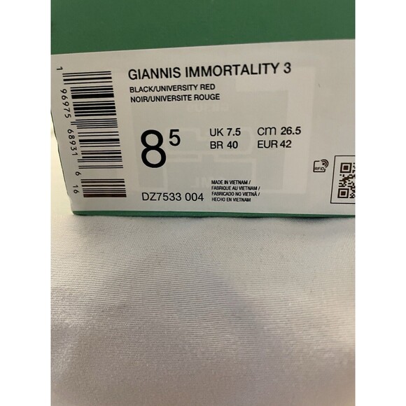 NewNike Giannis Immortality 3 Basketball, Sports Athletic Men SZ  8 Sneakers main image 6